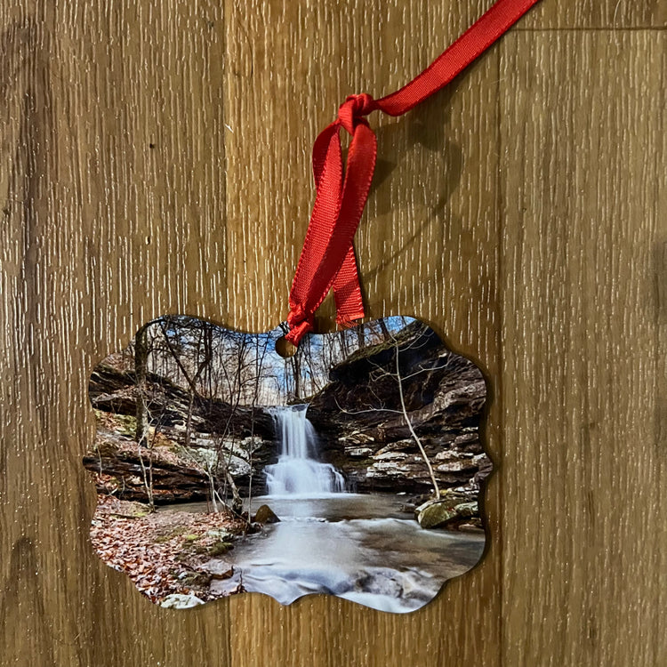 Ornament Magnolia Falls