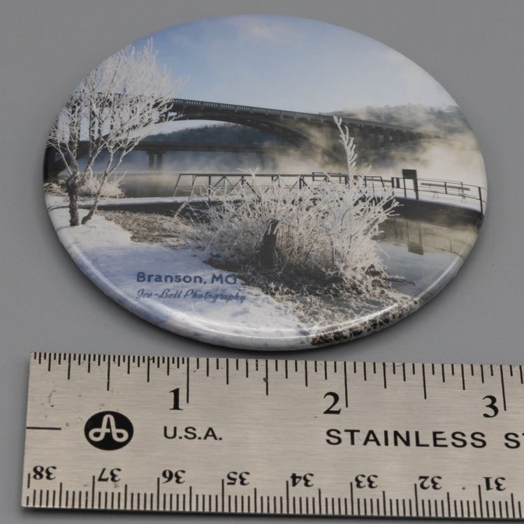 Magnet Winter on Lake Taneycomo