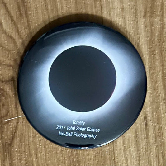 Button Totality 2017