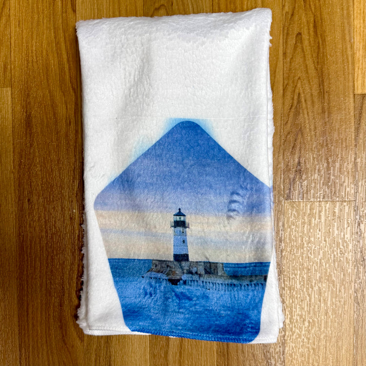 Duluth North Pier Lighthouse Hand Towel