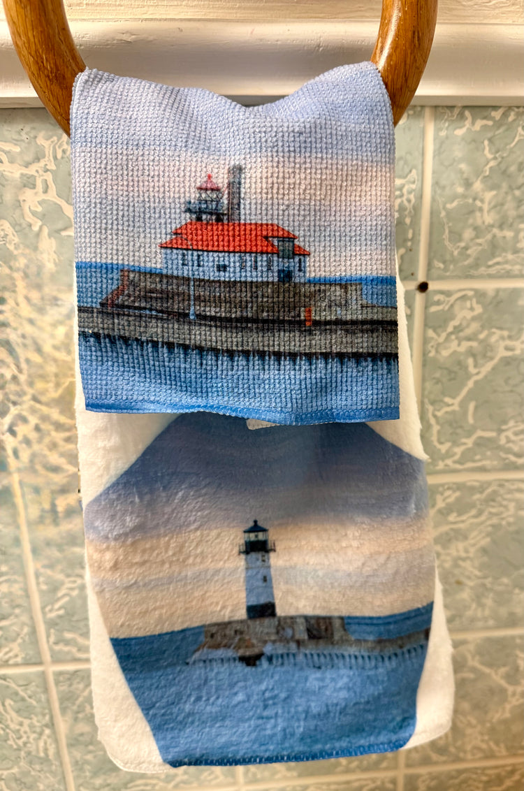 Duluth South Breakwater Outer Lighthouse Wash Cloth