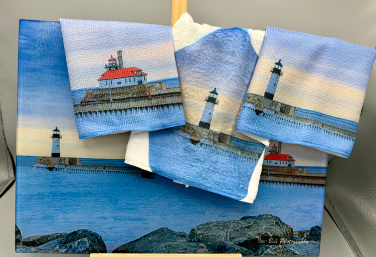 Duluth South Breakwater Outer Lighthouse Wash Cloth