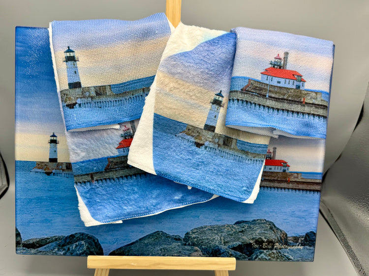 Duluth South Breakwater Outer Lighthouse Wash Cloth